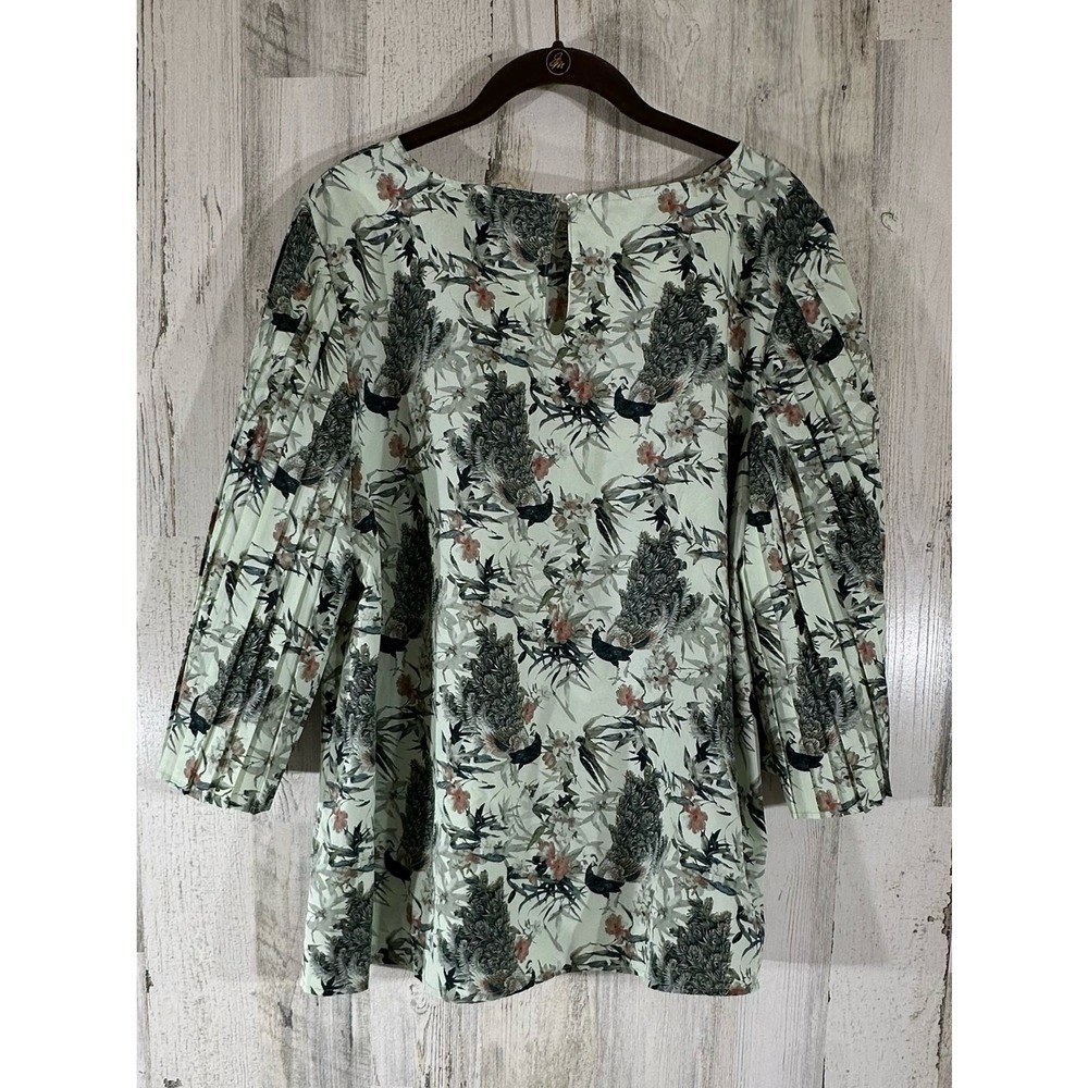 World Market Blouse L/XL Mint Green Peacock Bird Floral Pleated 3/4 Sleeve - Picture 2 of 8